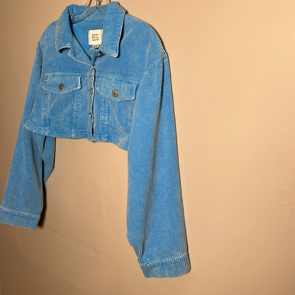 BDG Carissa Corduroy Cropped Jacket Blue Button Closure Size XS 100% Cotton - Picture 4 of 11